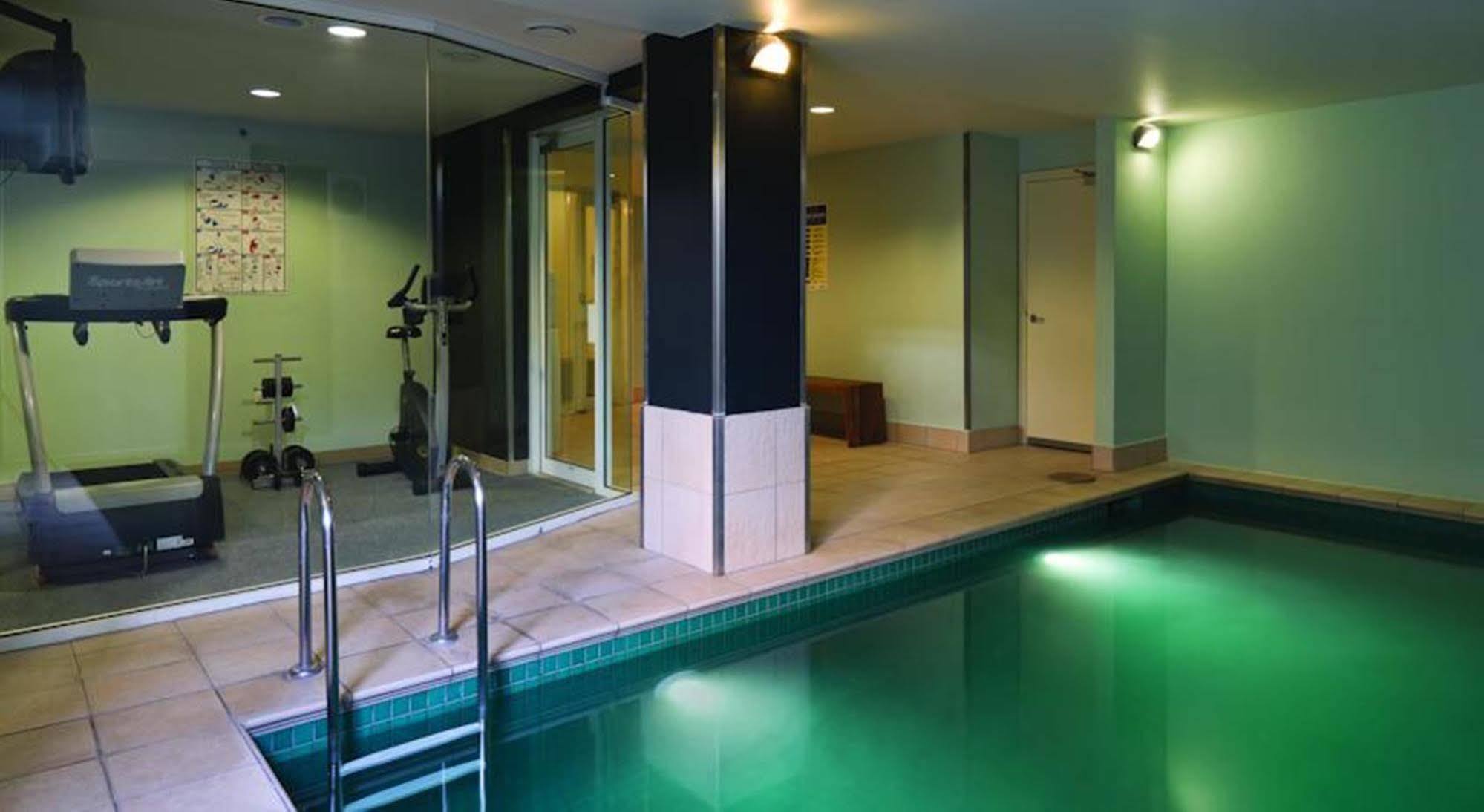 Adina Apartment Hotel South Yarra Ville de Melbourne Extérieur photo
